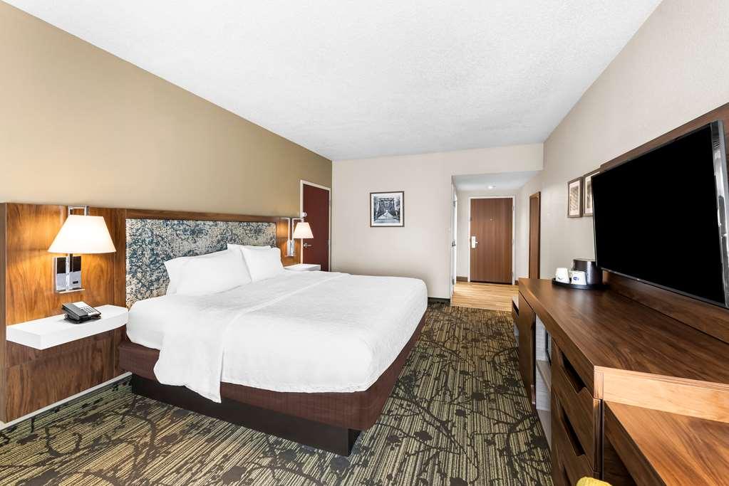 Hampton Inn Dayton/Huber Heights Room photo